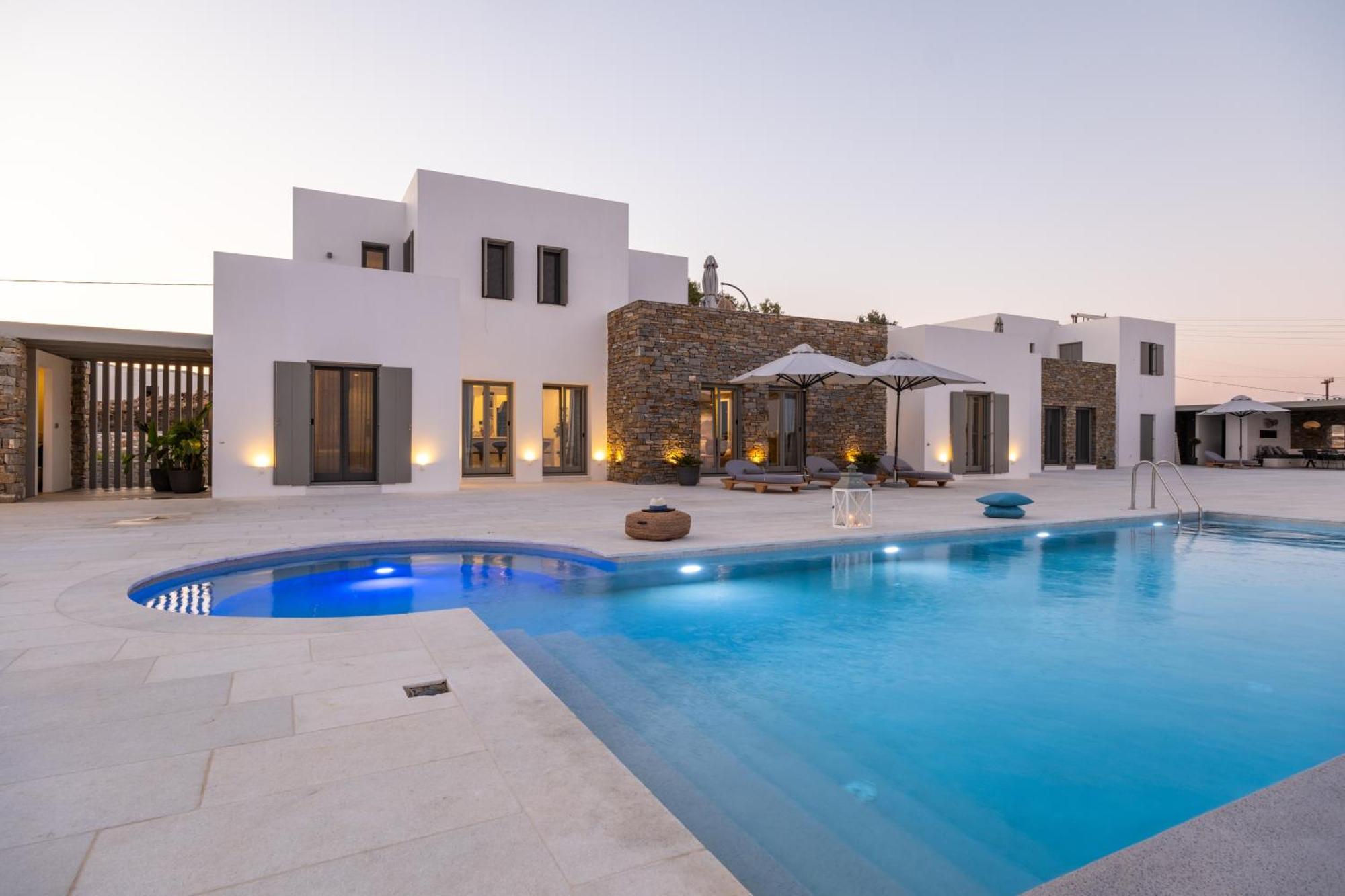 Golden Bay Luxury Villas And Suites Chrisi Akti  Exterior photo