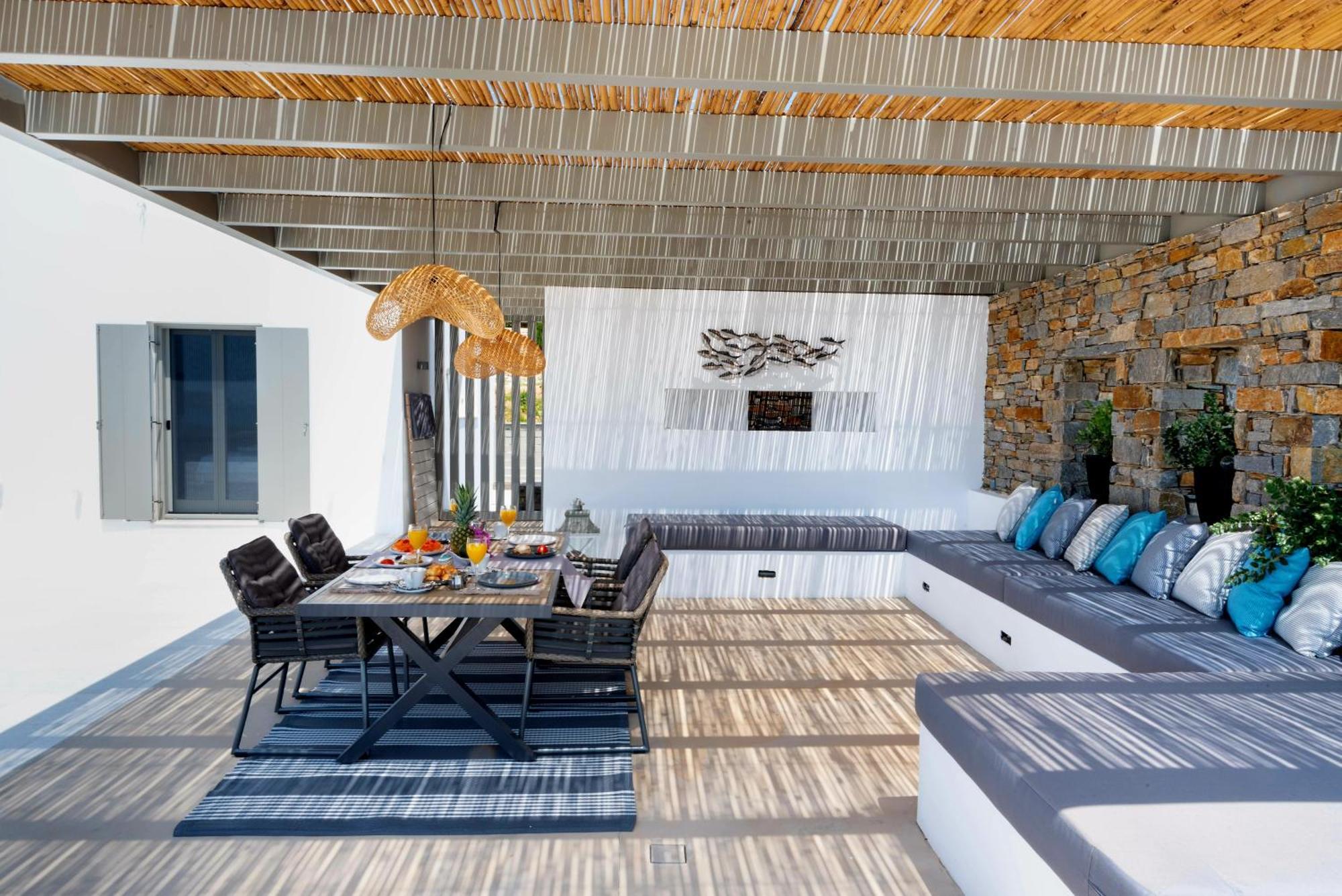 Golden Bay Luxury Villas And Suites Chrisi Akti  Exterior photo