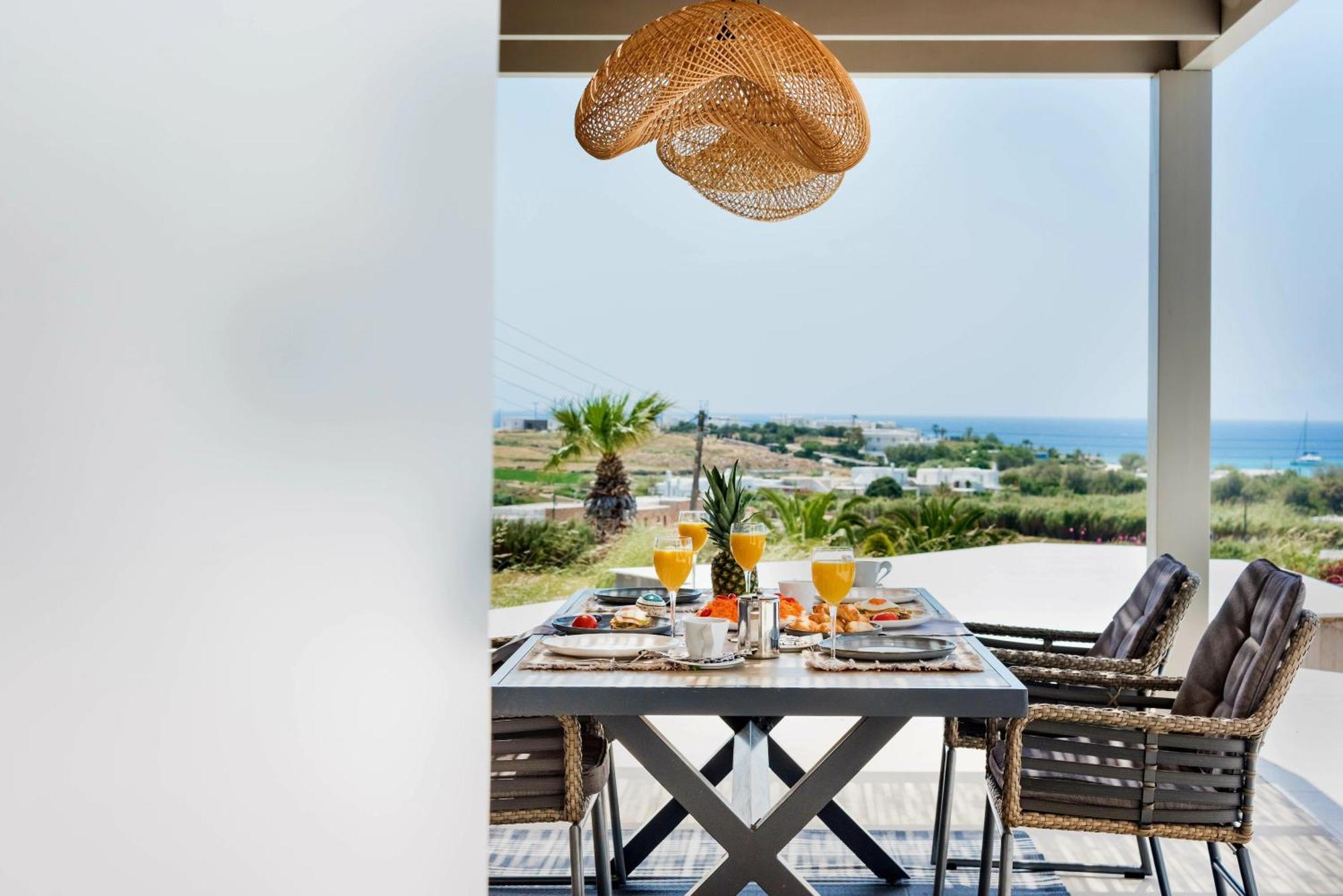 Golden Bay Luxury Villas And Suites Chrisi Akti  Exterior photo