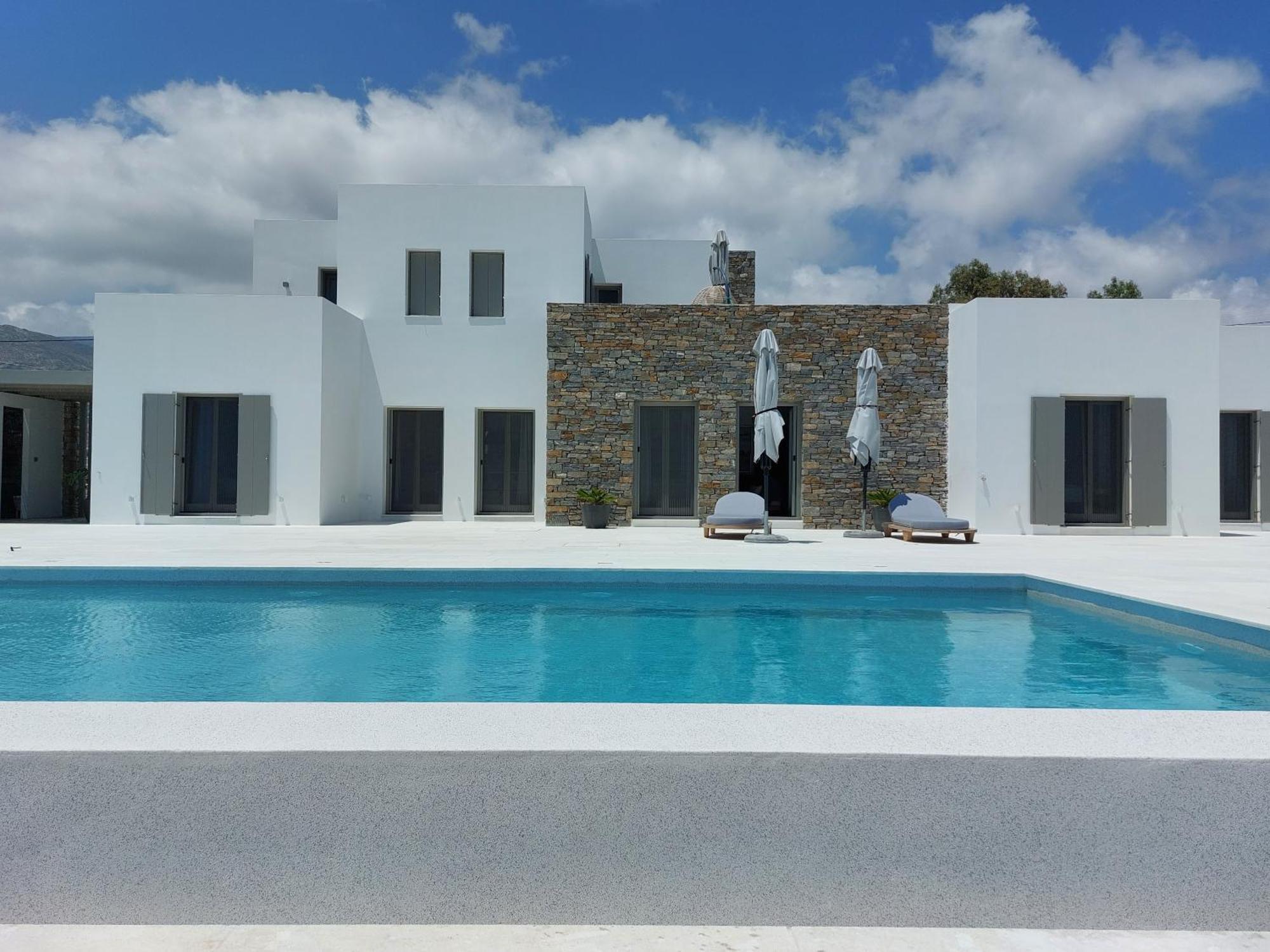 Golden Bay Luxury Villas And Suites Chrisi Akti  Exterior photo